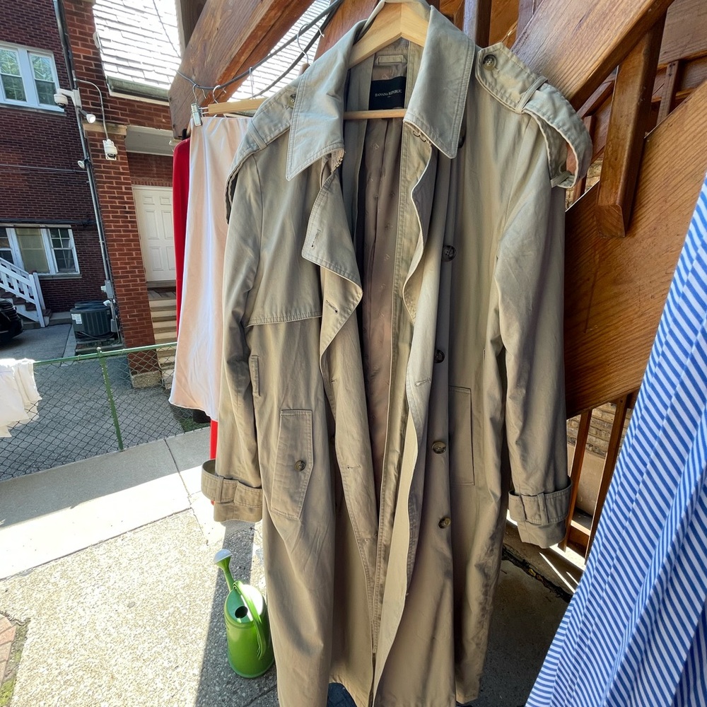 Classic Beige Trench Coat Banana Republuc